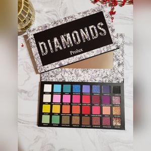 Prolux Diamonds 32 Color Eyeshadow Palette